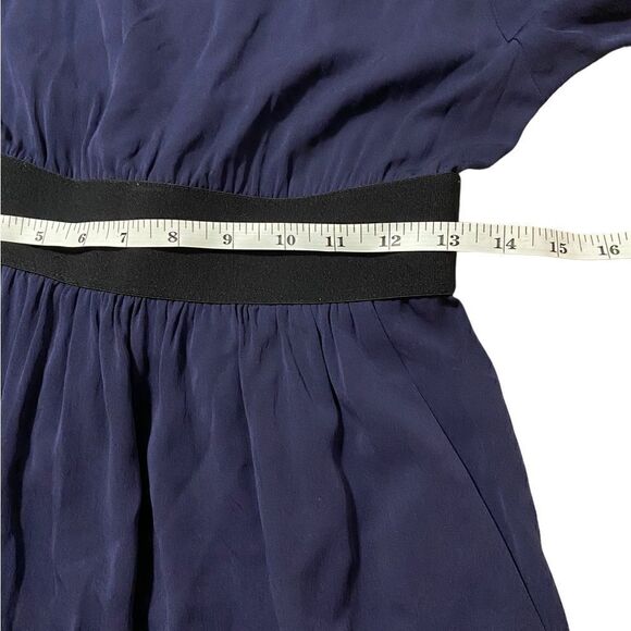 Theory Dorrian Lifestyle Silk Blend Dolman Sleeve Dress - Picture 4 of 9